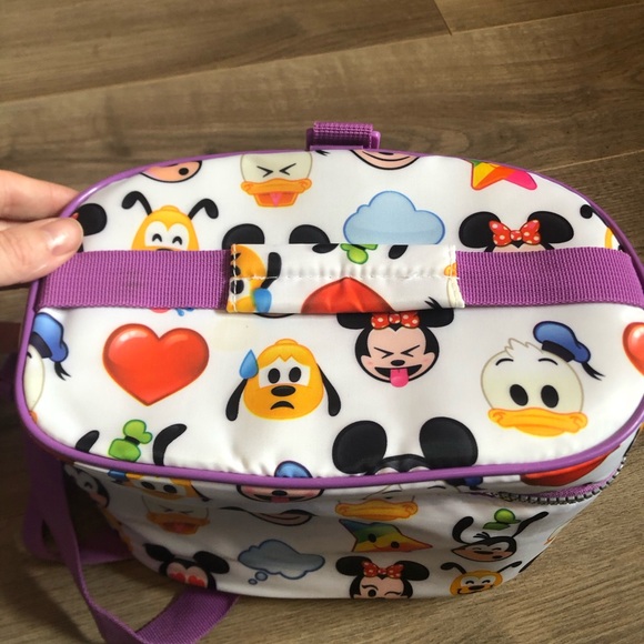 Disney Tsum Tsum Travel Bag - Picture 2 of 7